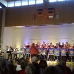 Irwin-konsertti Vain el&auml;m&auml;&auml; Viialan liikuntahallissa 24.4.2017